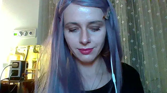 Snapshot of LuminousLady chatting on 02/26/25, 10:42 LuminousLady online show from 02/26/25, 10:42