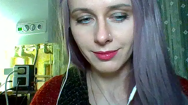 Snapshot of LuminousLady chatting on 02/27/25, 08:20 LuminousLady online show from 02/27/25, 08:20