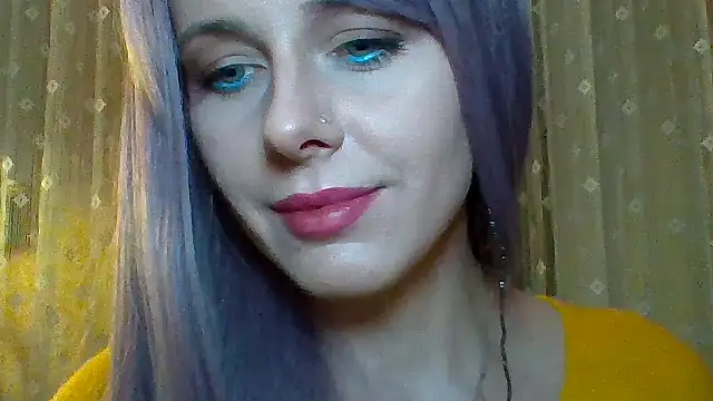 Snapshot of LuminousLady chatting on 03/07/25, 09:06 LuminousLady online show from 03/07/25, 09:06