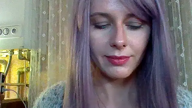 Snapshot of LuminousLady chatting on 03/15/25, 12:36 LuminousLady online show from 03/15/25, 12:36