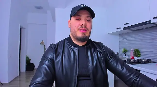 Snapshot of ZackMasterss chatting on 02/09/25, 02:17 ZackMasterss online show from 02/09/25, 02:17