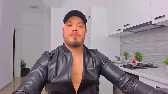 Snapshot of ZackMasterss chatting on 02/14/25, 11:09 ZackMasterss online show from 02/14/25, 11:09