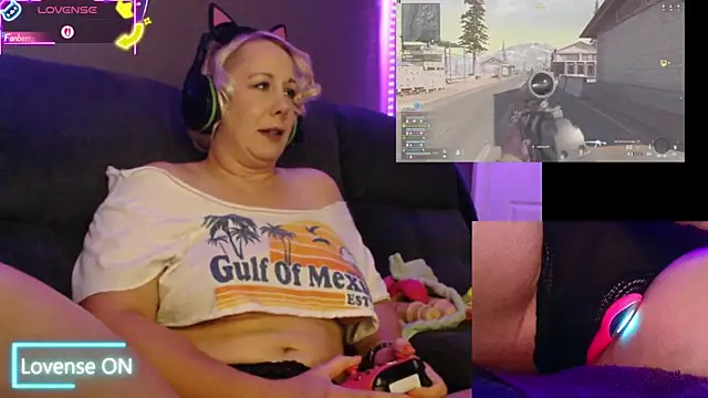 Trixiekittycutie online show from 09/29/25, 01:22