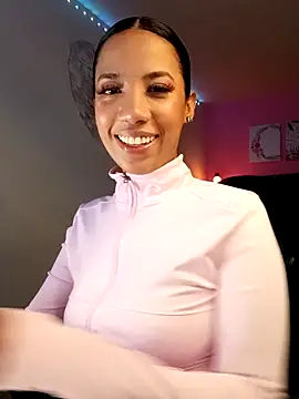 SallyWhitee online show from 03/29/26, 04:34