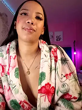 SallyWhitee online show from 05/06/26, 05:25
