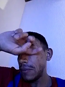 Mineirinho043 online show from 03/06/25, 04:08