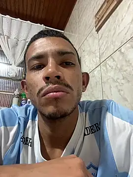 Mineirinho043 online show from 03/10/25, 03:23