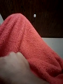 Mineirinho043 online show from 03/18/25, 12:58