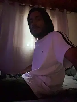 Mineirinho043 online show from 03/10/26, 08:47