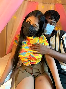 Snapshot of hotgirlpriya789 chatting on 11/17/25, 04:46 hotgirlpriya789 online show from 11/17/25, 04:46