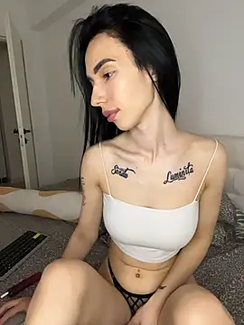 Celine Roxelle online show from 05/11/26, 04:04