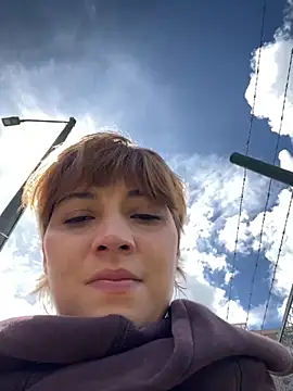 Maggie Geller online show from 12/03/25, 04:49