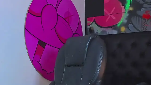 ISAAC CRYSTON online show from 10/02/25, 07:21