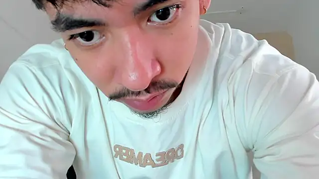 ISAAC CRYSTON online show from 01/08/26, 08:11