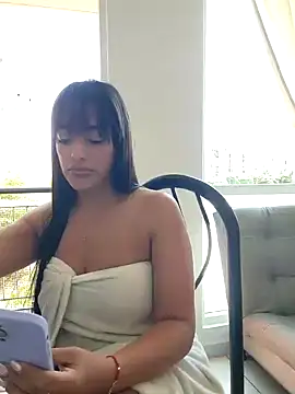 Snapshot of MarianaGiiiL chatting on 09/22/25, 01:46 MarianaGiiiL online show from 09/22/25, 01:46