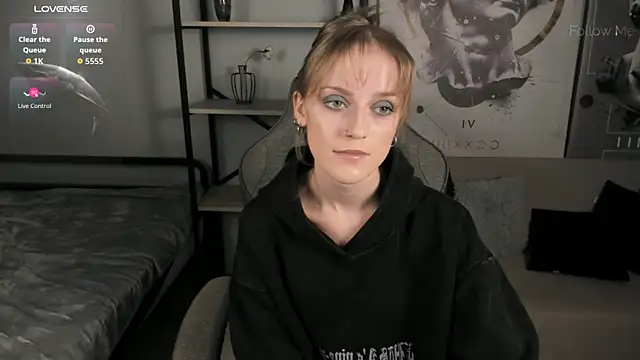 KiraMontoya online show from 12/19/25, 06:04