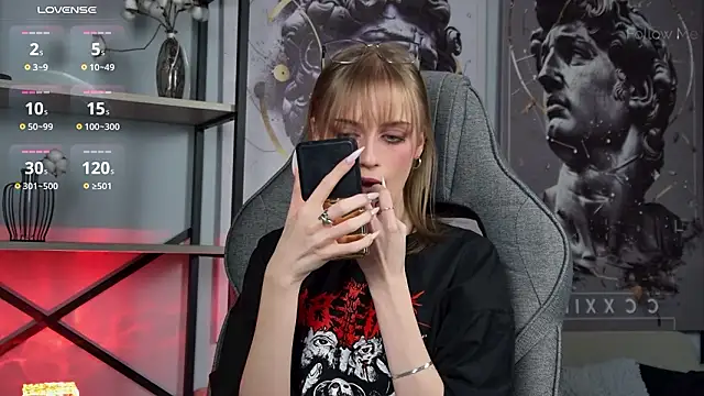 KiraMontoya online show from 03/05/26, 02:51