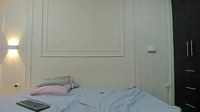 Snapshot of ANDRES_STUD chatting on 06/13/26, 03:59 ANDRES STUD online show from 06/13/26, 03:59