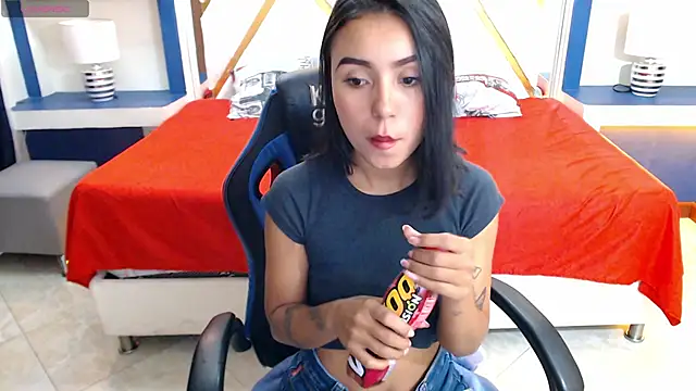 julieta fn online show from 03/07/26, 05:32