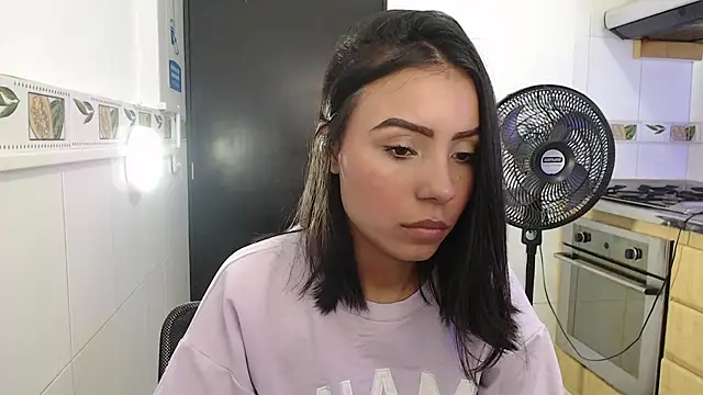 julieta fn online show from 04/06/26, 03:35