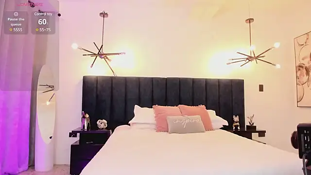 nattashaa7 online show from 02/14/25, 01:18