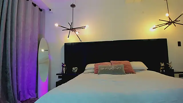 nattashaa7 online show from 02/21/25, 11:33