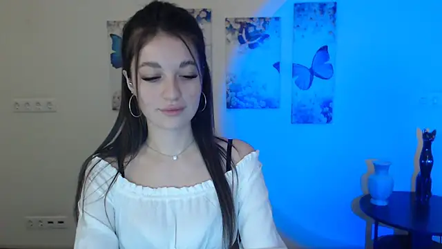 Eva Eldis online show from 02/15/25, 04:12