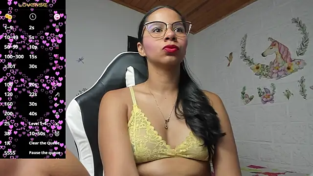 alisson hoffman05 online show from 06/01/26, 09:49