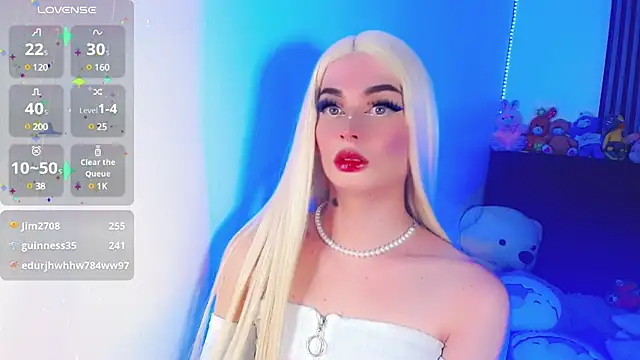 Snapshot of Irina_milkmaid chatting on 03/13/25, 08:37 Irina milkmaid online show from 03/13/25, 08:37