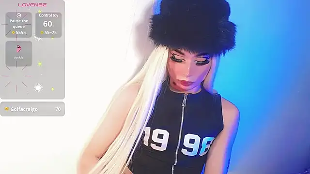 Snapshot of Irina_milkmaid chatting on 03/20/25, 07:25 Irina milkmaid online show from 03/20/25, 07:25