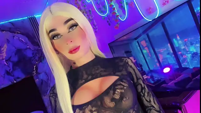 Snapshot of Irina_milkmaid chatting on 09/13/25, 07:24 Irina milkmaid online show from 09/13/25, 07:24