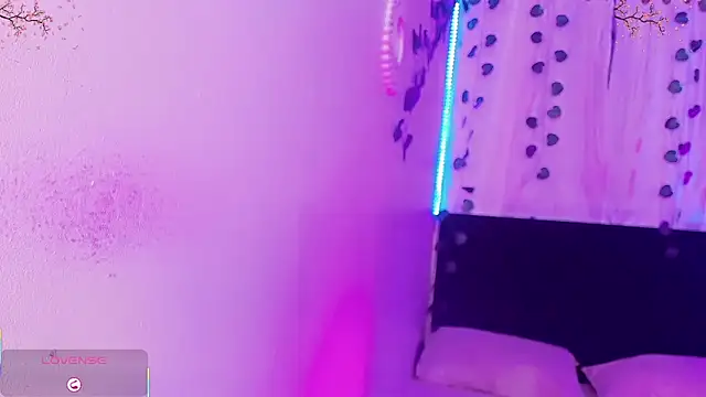 Irina milkmaid online show from 04/15/26, 07:58