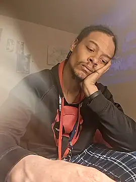 Snapshot of Locdawgg11 chatting on 01/11/26, 11:43 Locdawgg11 online show from 01/11/26, 11:43