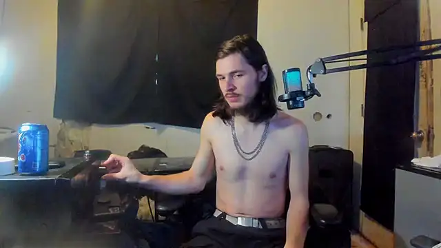 nuttyking2022 online show from 02/05/25, 08:25