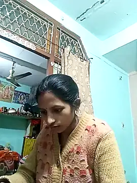 hotqueenrathor online show from 02/05/25, 05:20