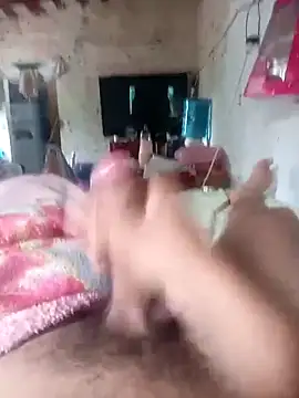 Hugoxxxxxxxxxxxx online show from 02/13/26, 03:41