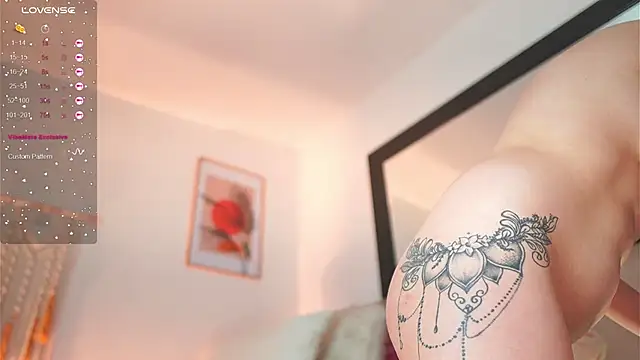 Snapshot of Neekito_ chatting on 12/13/25, 07:53 Neekito online show from 12/13/25, 07:53