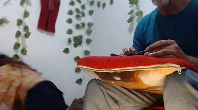 jeans and emma online show from 02/24/25, 11:09