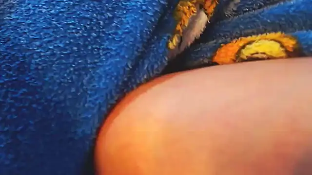 jeans and emma online show from 02/28/25, 07:26