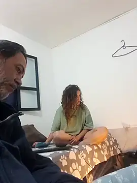 jeans and emma online show from 09/23/25, 11:52