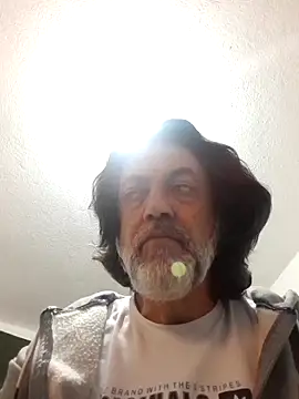 jeans and emma online show from 12/05/25, 12:52