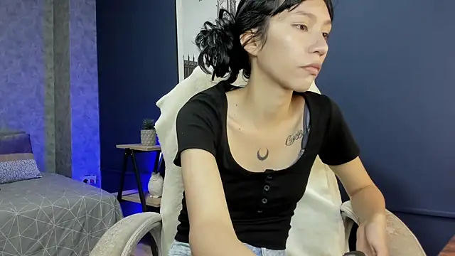 Miaa Lee7 online show from 01/05/26, 08:56