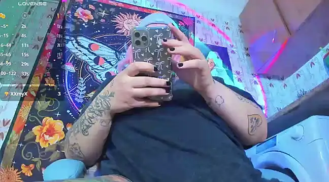 Snapshot of Banana_squirt chatting on 02/21/25, 02:16 Banana squirt online show from 02/21/25, 02:16