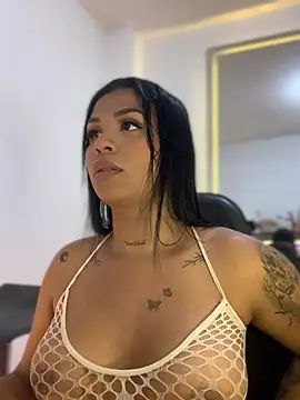 tinalove7 online show from 04/11/26, 10:47