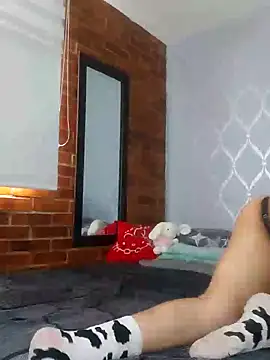 Snapshot of CuteHarper chatting on 02/06/25, 09:28 CuteHarper online show from 02/06/25, 09:28