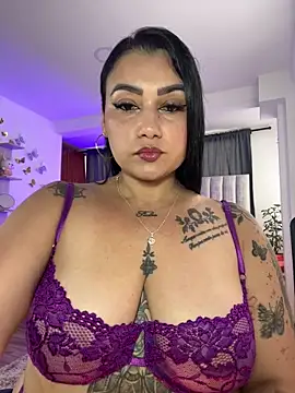 Madissonlove 1 online show from 10/08/25, 12:47