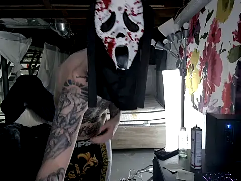 Snapshot of BadJewfucks chatting on 12/18/25, 01:00 BadJewfucks online show from 12/18/25, 01:00