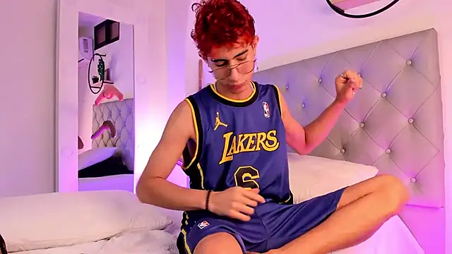 NovaaWheler online show from 03/14/25, 12:40