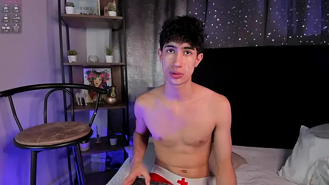 NovaaWheler online show from 10/28/25, 08:00