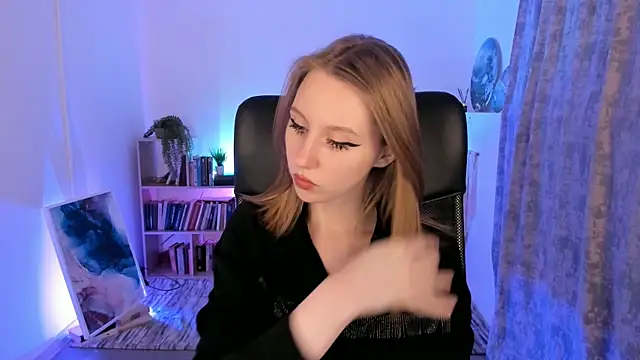 DariaTate online show from 03/15/25, 08:54